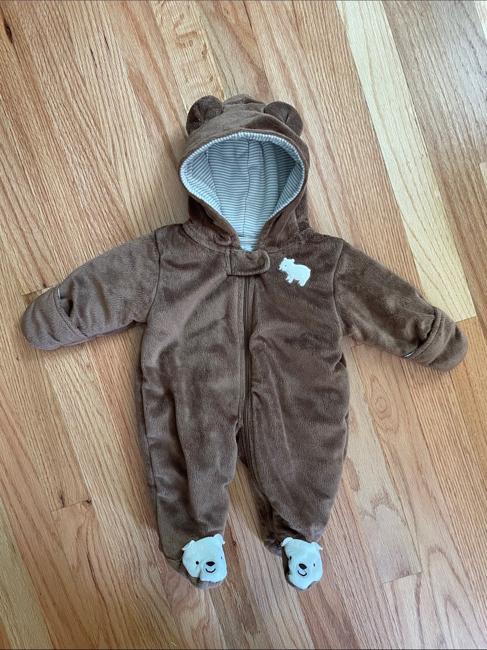 NWOT Newborn Bear Footie Bodysuit
